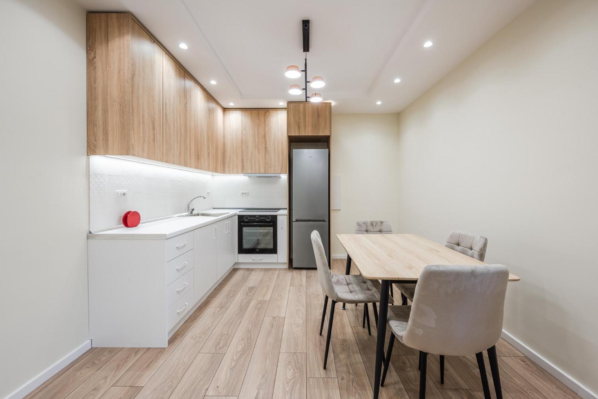 Lucas Central Home Tirana Exterior photo